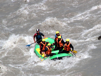 dva-v-odnom-rafting-ekskursiya-po-gornoy-adzharii
